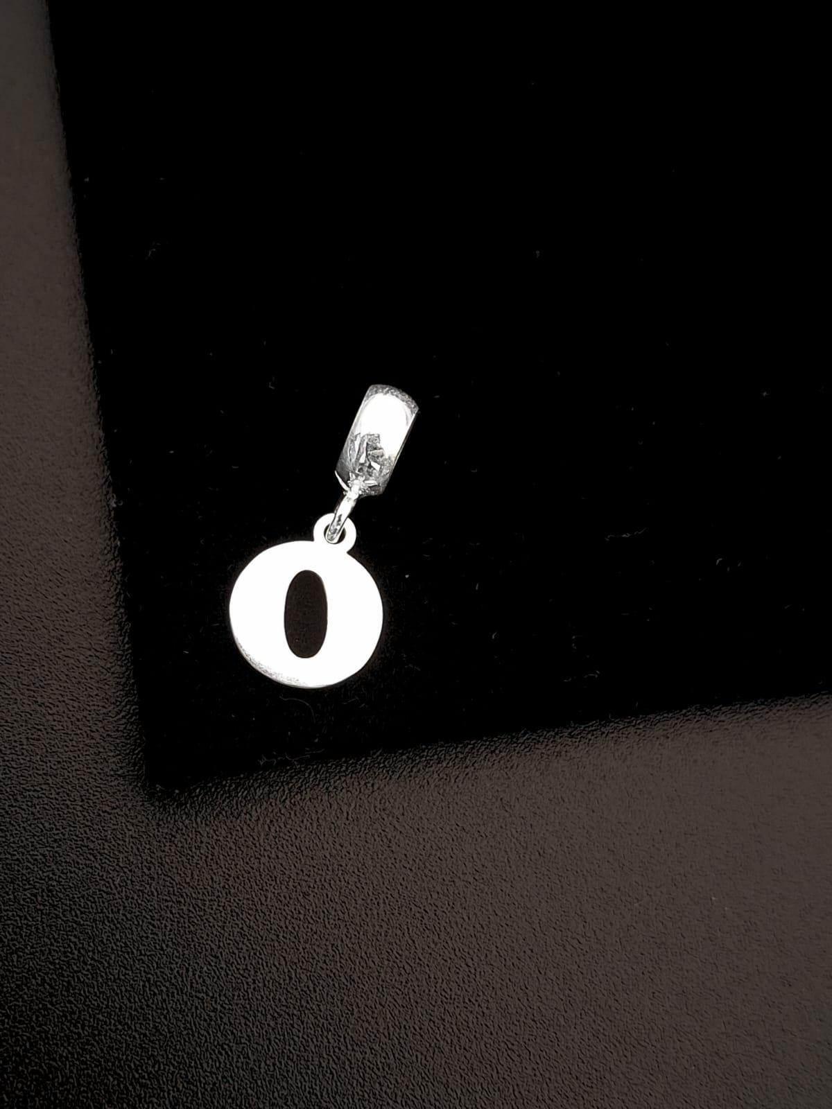 BERLOQUE LETRA O EM PRATA 925