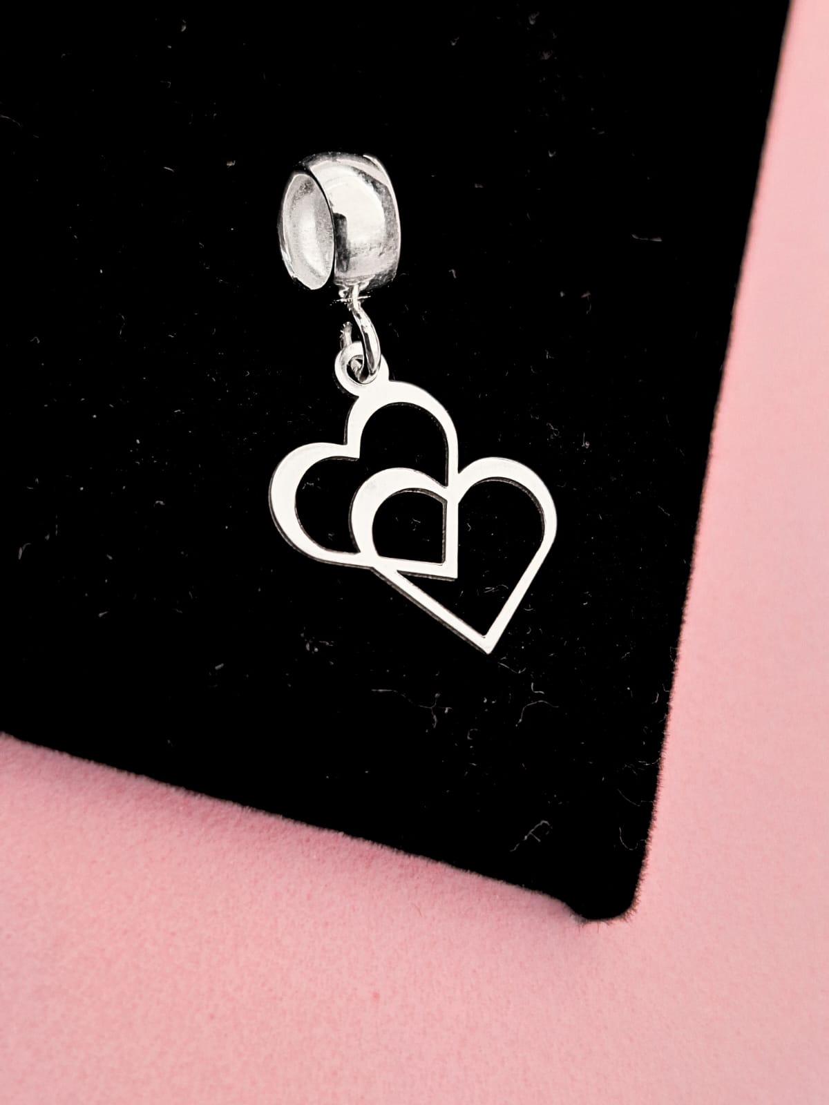 BERLOQUE DOIS CORAÇÕES ENTRELAÇADOS