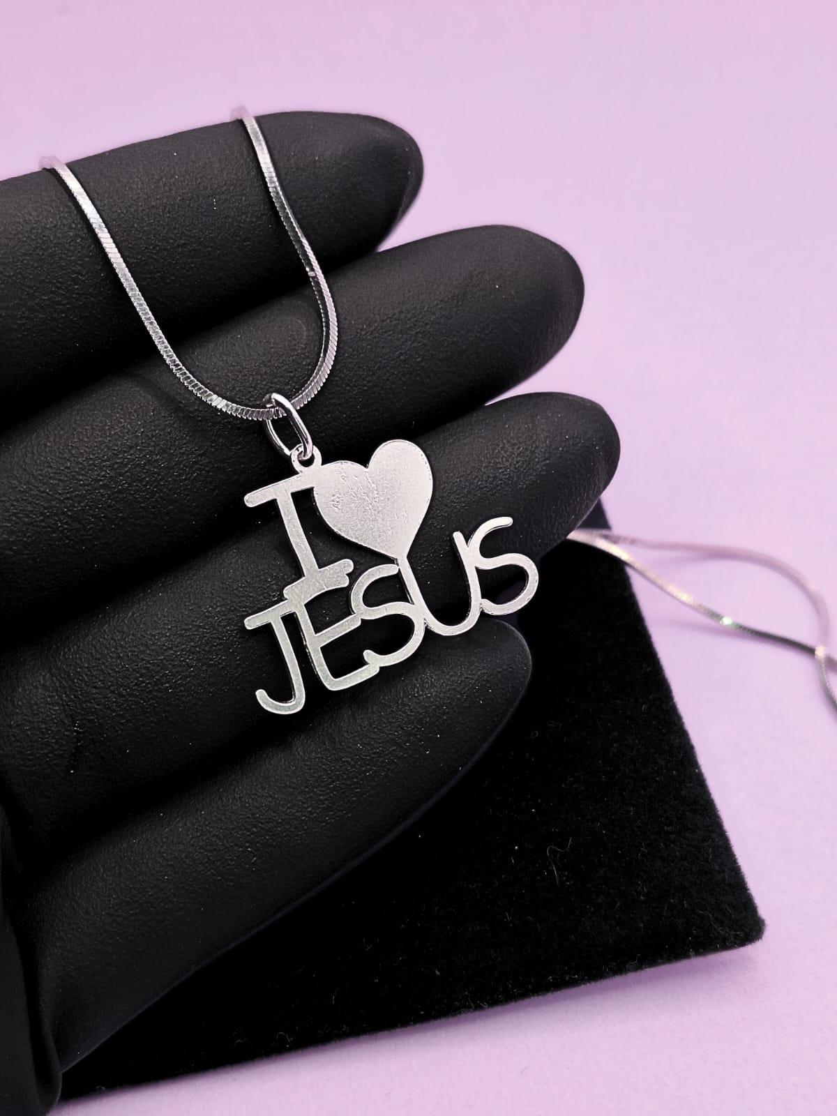 COLAR COM PINGENTE I LOVE JESUS