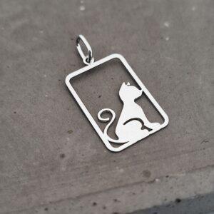 PINGENTE GATINHO VAZADO